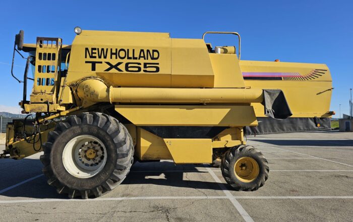 New Holland TX 65